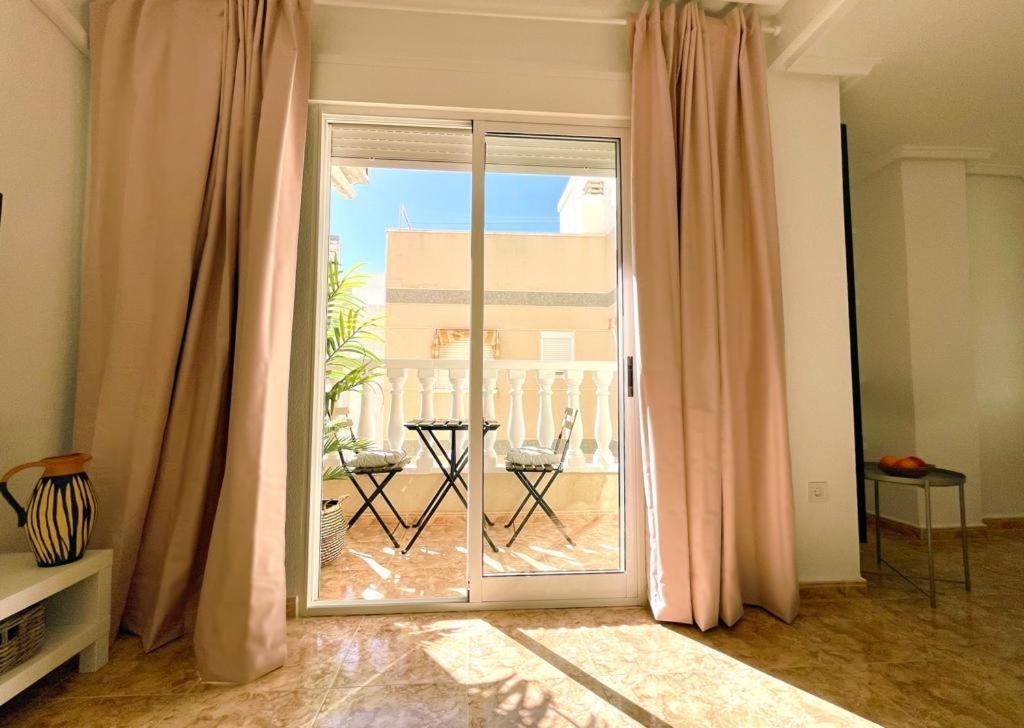 Apartamento Apartamento Azzurro Torrevieja Exterior foto
