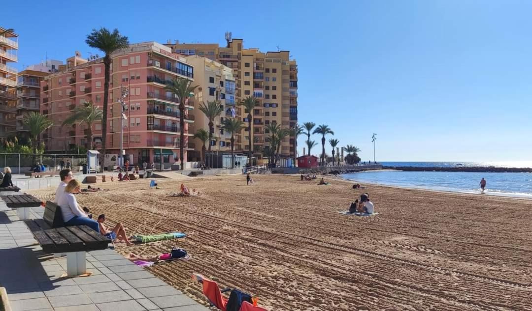 Apartamento Apartamento Azzurro Torrevieja Exterior foto